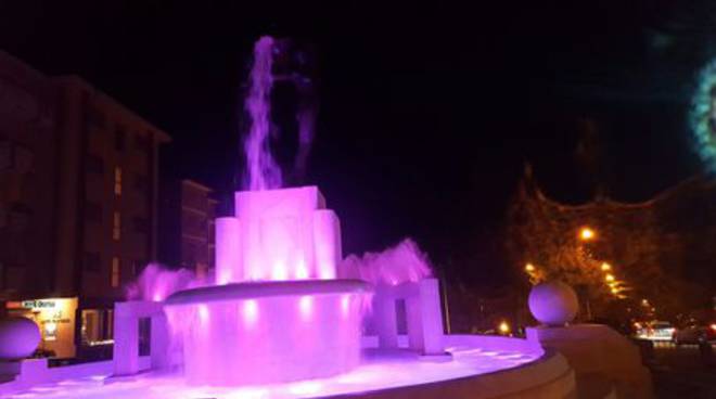 fontana-luminosa-rosa-78333.660x368